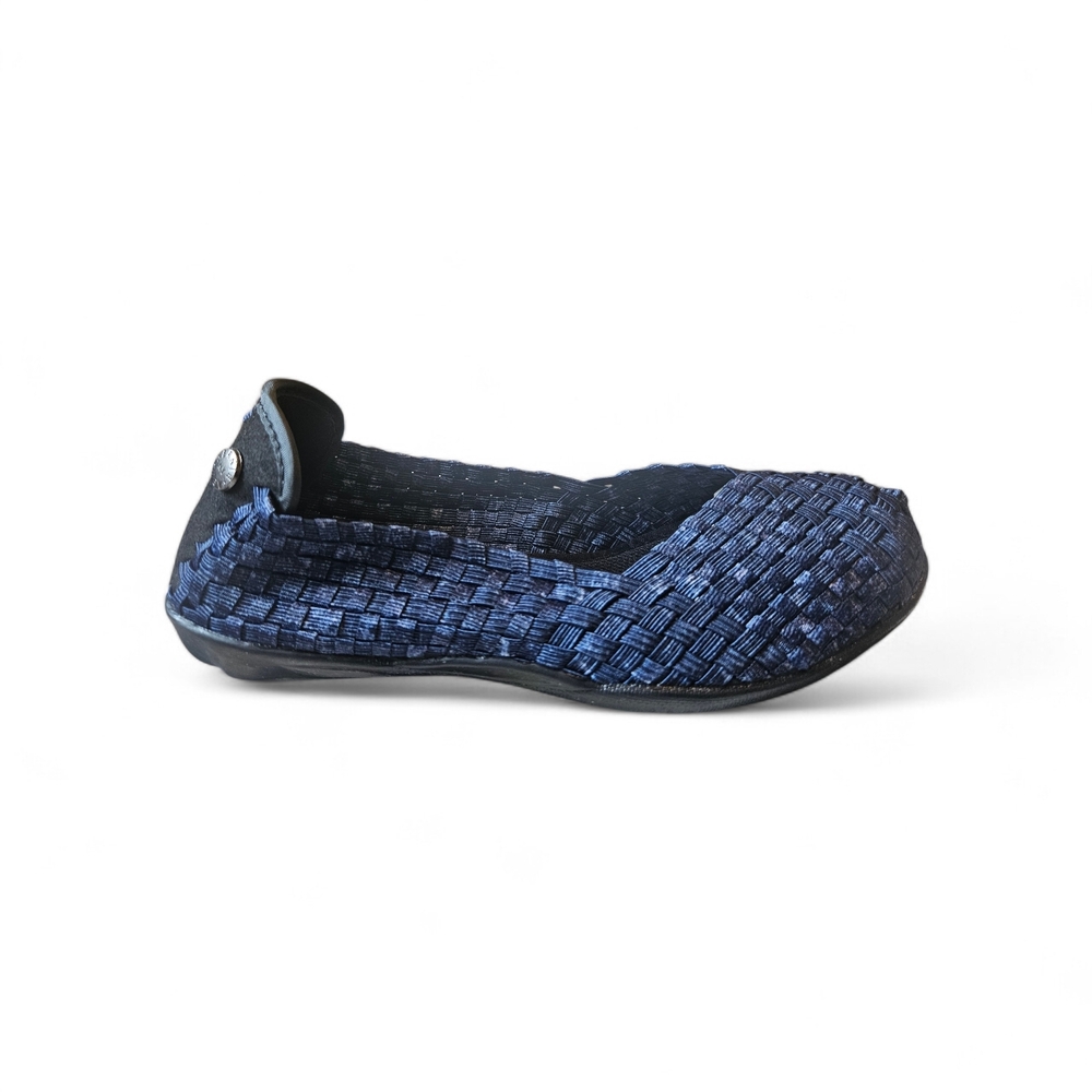 bernie mev. Style Catwalk, Size 6 Wide